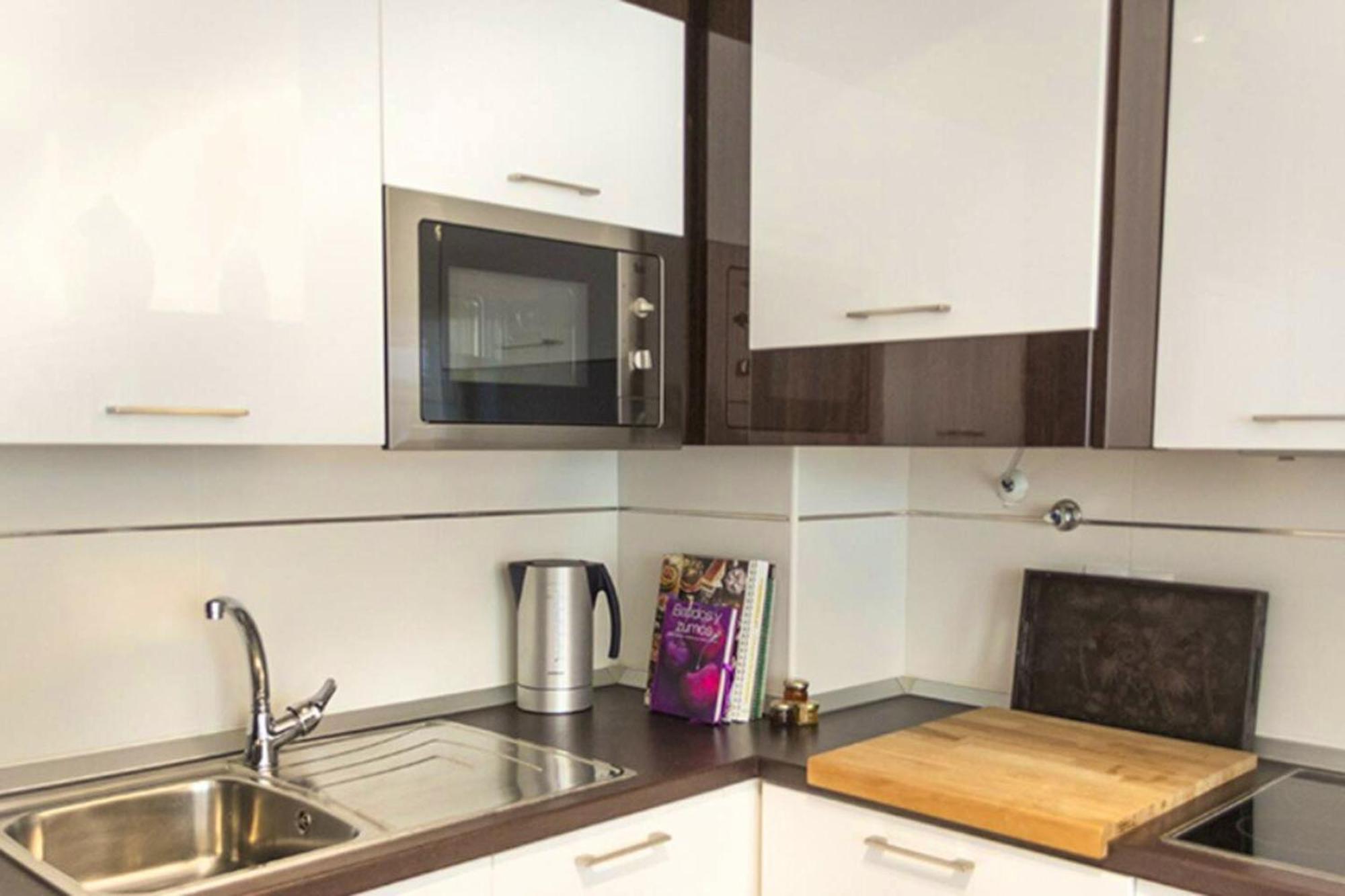 Apartamento Cosy In Near City Centre 60 Sqm Air Conditioned Málaga